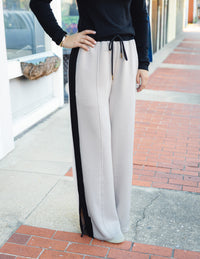 The Greta Pants in Oatmeal
