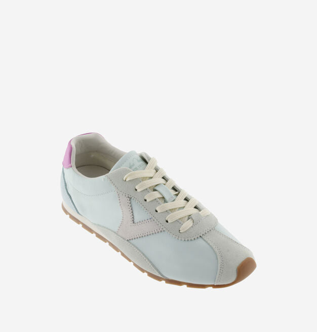 VICTORIA: Aster Sneaker in Agua