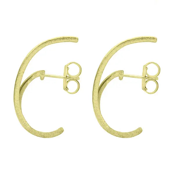 Sheila Fajl: Mirna Hoops