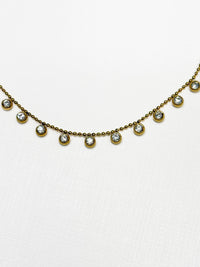 Point Your Beauty Out Necklace
