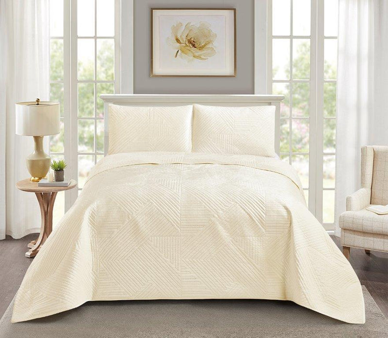 Duke Imports Striped Ivory Weave Queen Bed Set