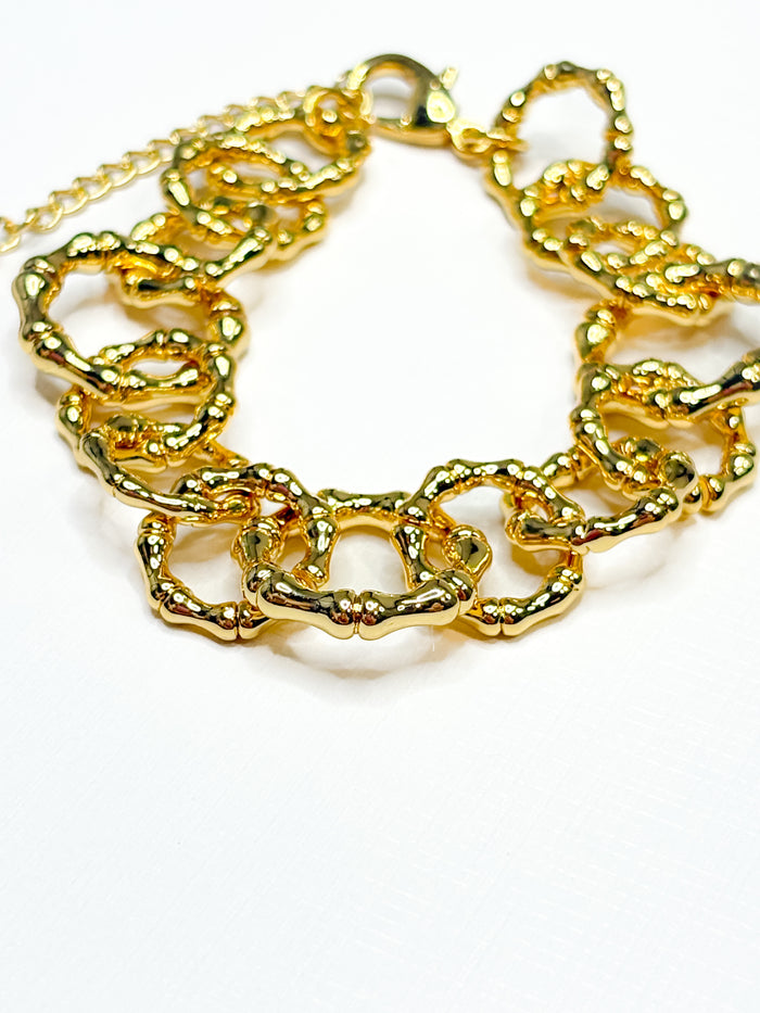 Artfully Linked Chain Bracelet
