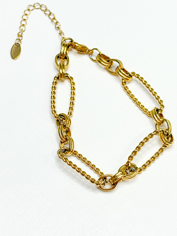 Alternatively Linked Cabled Bracelet