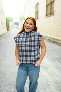 The Pippy Sweater Top in Brown