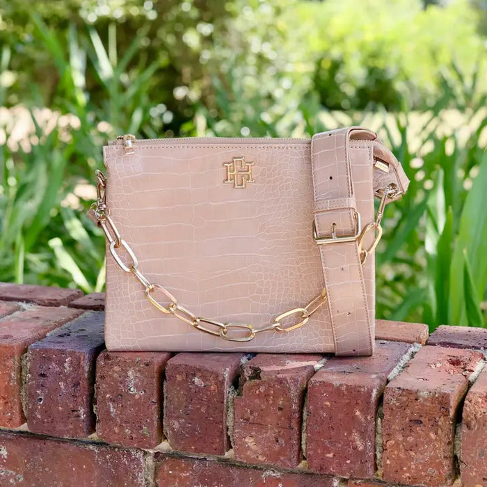The Ariana Crossbody