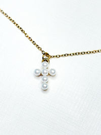 Shell Pearl Cross Necklace