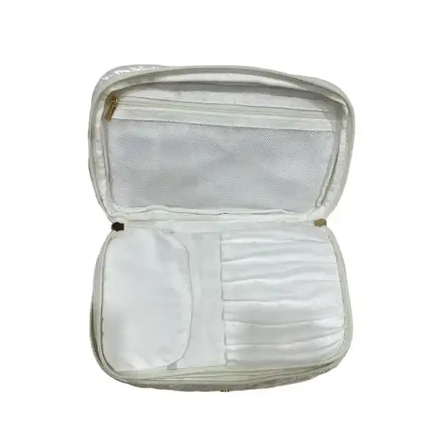 Debra Diamond Glambox Cosmetic Ivory