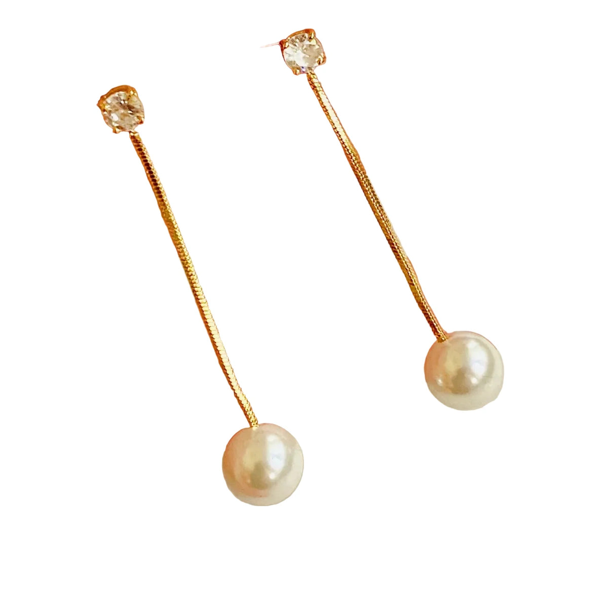 Dangling Pearl Earring