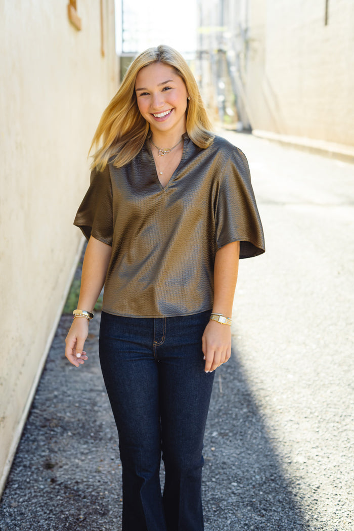 The Armana Top in Olive