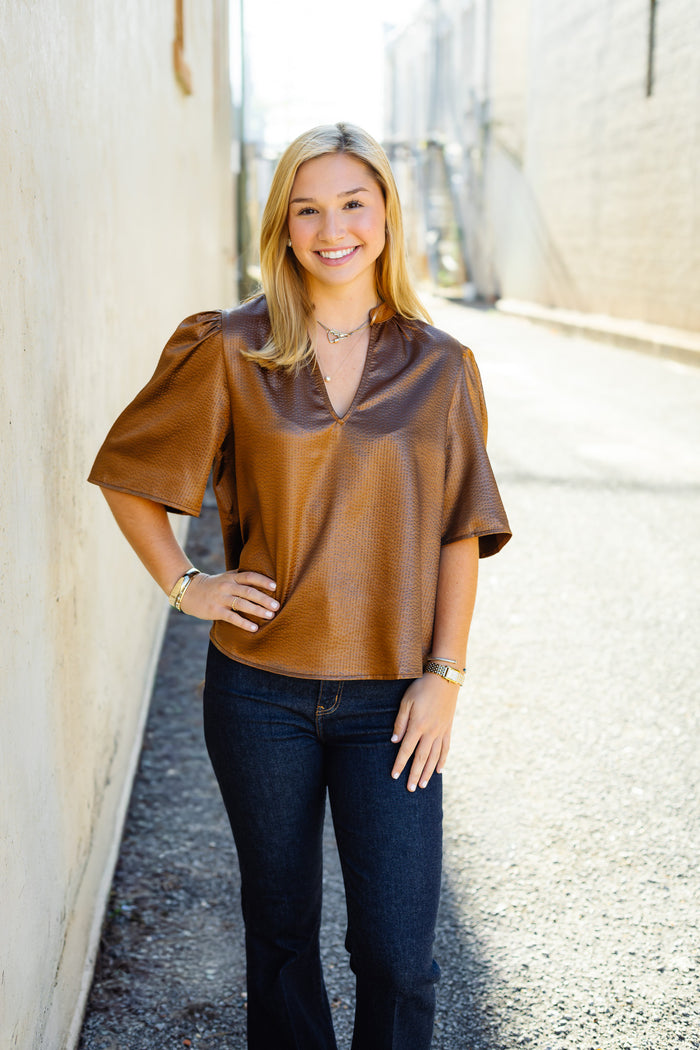 The Armana Top in Brown