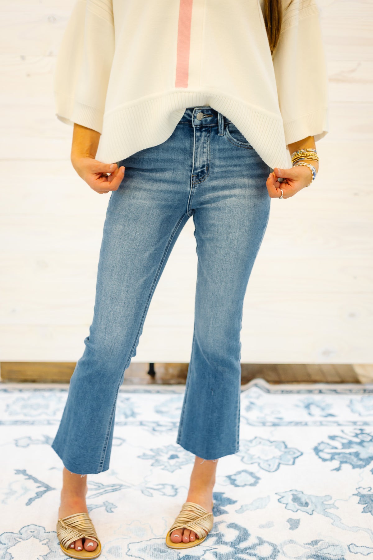 Vervet High Rise Crop Flare Jeans in Reptar