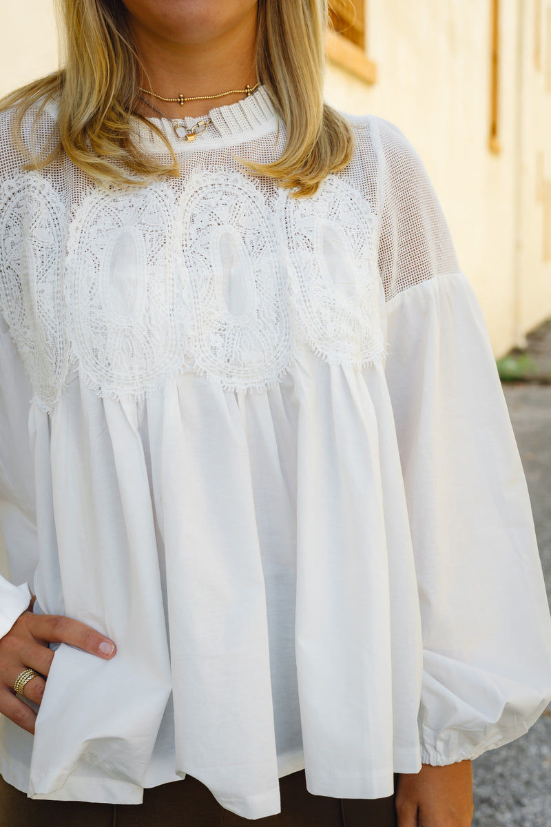 The Celeste Top in Off White