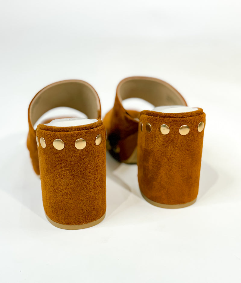 The Leona Platform Heel