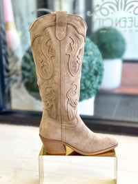 Laramie Boots