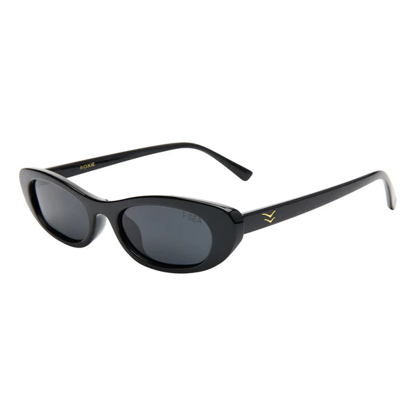 ISEA: Roxie Polarized Sunglasses Black Smoke