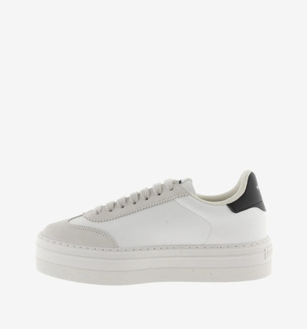 Victoria: Barcelona Sneaker