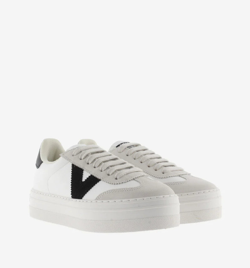 Victoria: Barcelona Sneaker