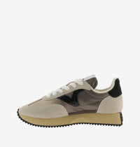 Victoria: Cosmos Metal Sneaker