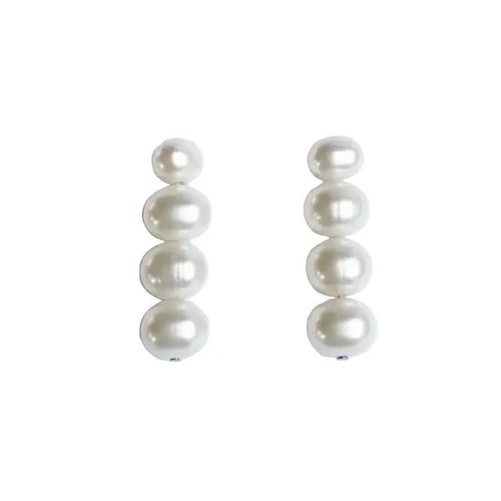 Graduated Freshwater Pearl Earrings