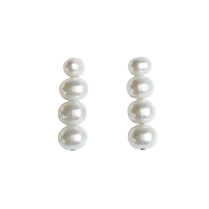 Graduated Freshwater Pearl Earrings