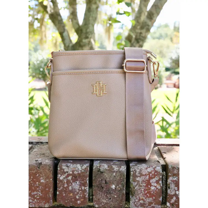 The Briggs Crossbody