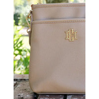 The Briggs Crossbody